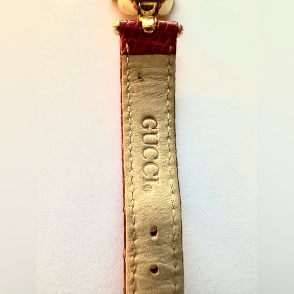 Gucci Vintage Watch for Women - Picture 3 of 7